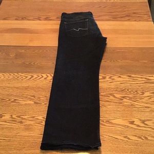 Seven for All Mankind Black jeans size 33!❤️